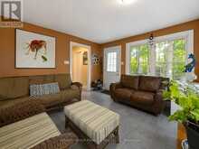 38 WESTVIEW DRIVE | Kawartha Lakes Ontario | Slide Image Ten