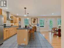 38 WESTVIEW DRIVE | Kawartha Lakes Ontario | Slide Image Twelve