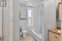 36 CAROLINE STREET | Lindsay Ontario | Slide Image Thirteen