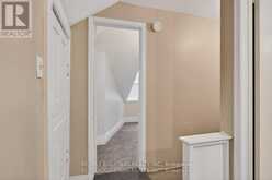 36 CAROLINE STREET | Lindsay Ontario | Slide Image Fifteen