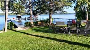 31 BEAVER DRIVE | Coboconk Ontario | Slide Image Three