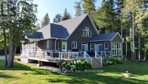 31 BEAVER DRIVE | Coboconk Ontario | Slide Image Six