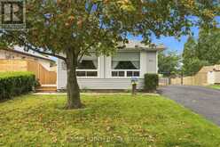 822 SOUTHDOWN STREET | Oshawa Ontario | Slide Image Two