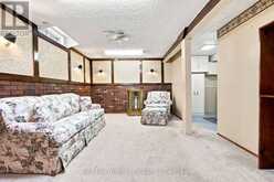 822 SOUTHDOWN STREET | Oshawa Ontario | Slide Image Thirty