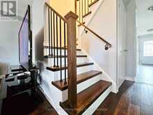 8 MURKAR CRESCENT | Whitby Ontario | Slide Image Nineteen