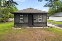 161 UNIVERSITY AVENUE | Belleville Ontario | Slide Image Thirty-one