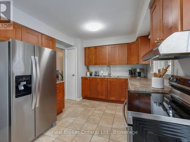 30 - 220 ORMOND DRIVE Oshawa Ontario, L1G 6T5 - 3 Bedrooms Condo For Sale
