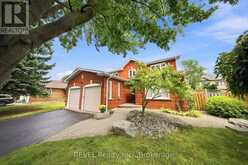 28 FALSTAFF CRESCENT | Whitby Ontario | Slide Image Two