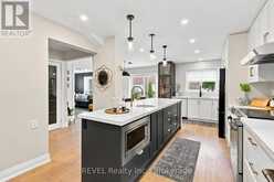 28 FALSTAFF CRESCENT | Whitby Ontario | Slide Image Nine