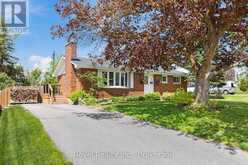 42 KAWARTHA DRIVE | Lindsay Ontario | Slide Image Four