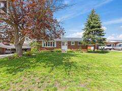 42 KAWARTHA DRIVE Lindsay Ontario, K9V 1A5