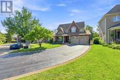 8 ROWLAND COURT | Clarington Ontario | Slide Image Two