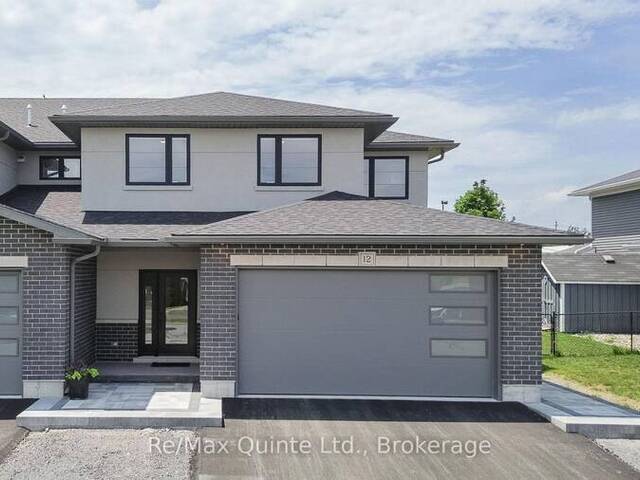 12 STINSON AVENUE Belleville Ontario, K8P 5N9 - 3 Bedrooms Home For Sale