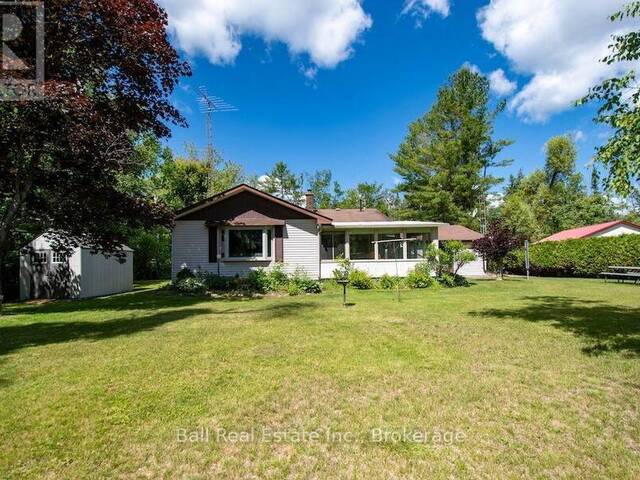 2137 CHIPMUNK ROAD North Kawartha Ontario, K0L 2H0 - 3 Bedrooms Waterfront Home For sale