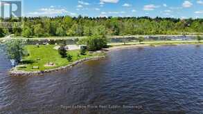 378 OLD SURREY LANE | Bobcaygeon Ontario | Slide Image Twelve