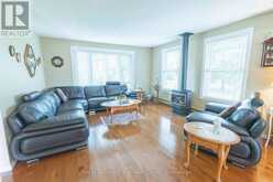 378 OLD SURREY LANE | Bobcaygeon Ontario | Slide Image Eight