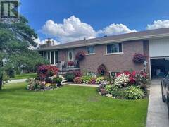 378 OLD SURREY LANE Bobcaygeon Ontario, K0M 1A0