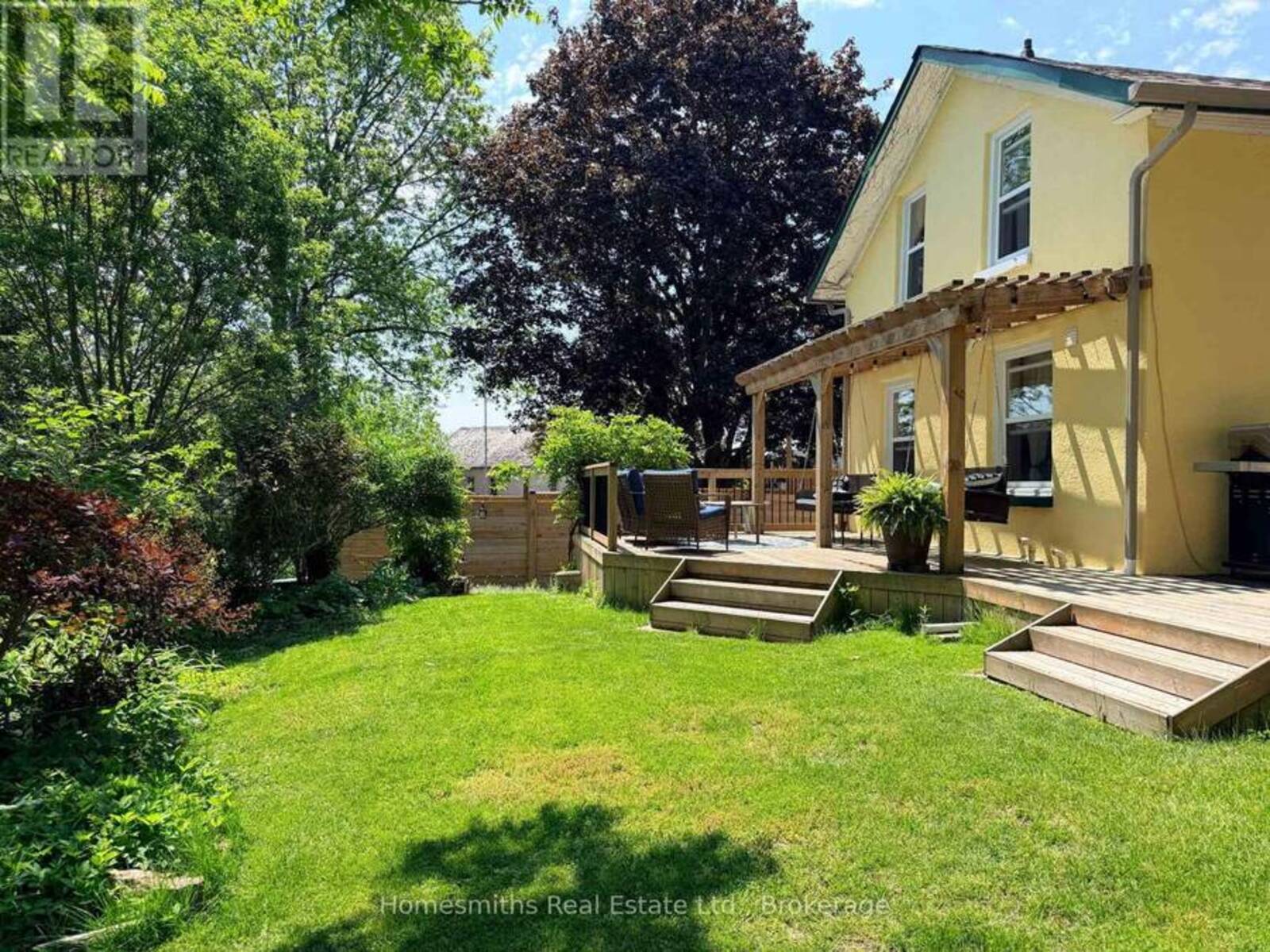 1002 ONTARIO STREET, Cobourg, Ontario K9A 3C7