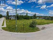 16 VETERANS WAY | Fenelon Falls Ontario | Slide Image Ten