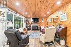 1561 CRYSTAL LAKE | Kawartha Lakes Ontario | Slide Image Seven