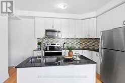 65 - 721 LAWRENCE AVENUE W | Toronto Ontario | Slide Image Thirteen