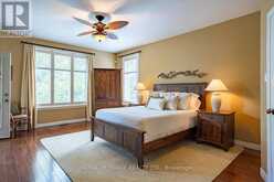 85 SOUTH HARBOUR DRIVE | Bobcaygeon Ontario | Slide Image Fifteen