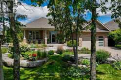 85 SOUTH HARBOUR DRIVE | Bobcaygeon Ontario | Slide Image One