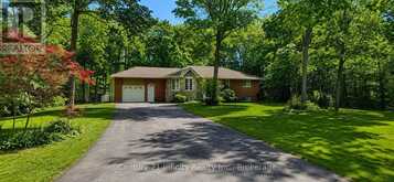 37 RIVERSIDE DRIVE | Campbellford Ontario | Slide Image Two