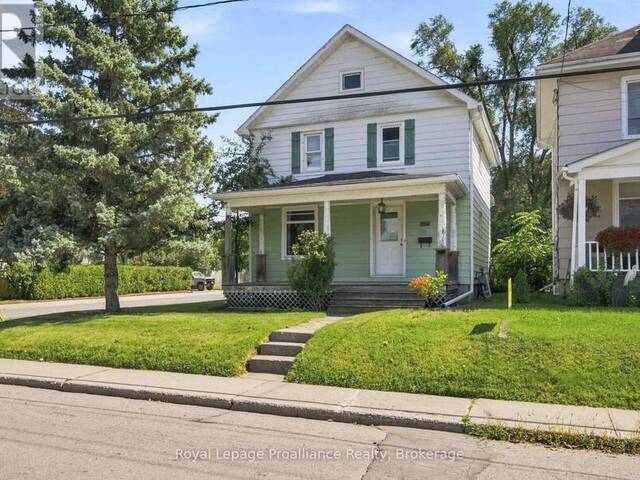 135 MCGILL STREET Quinte West Ontario, K8V 3K3 - 3 Bedrooms Home For Sale