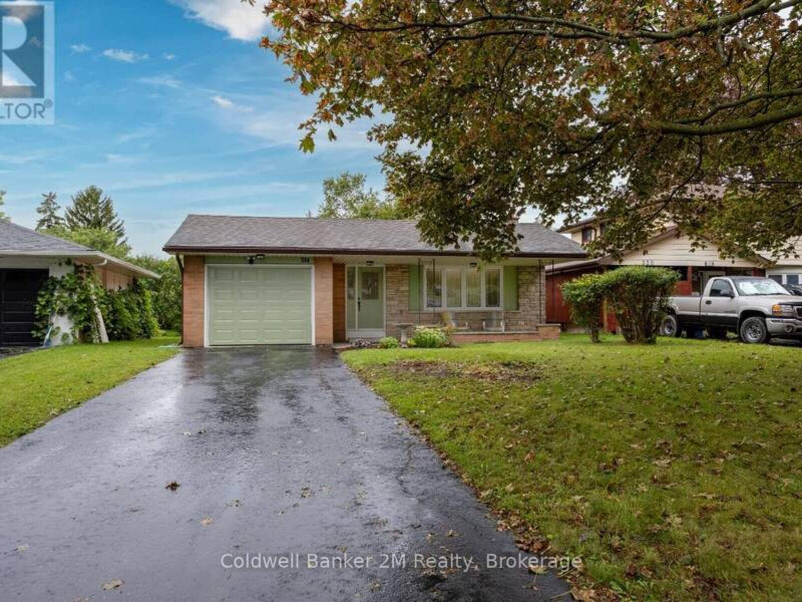 314 INVERNESS DRIVE, Oshawa, Ontario L1J 5T4