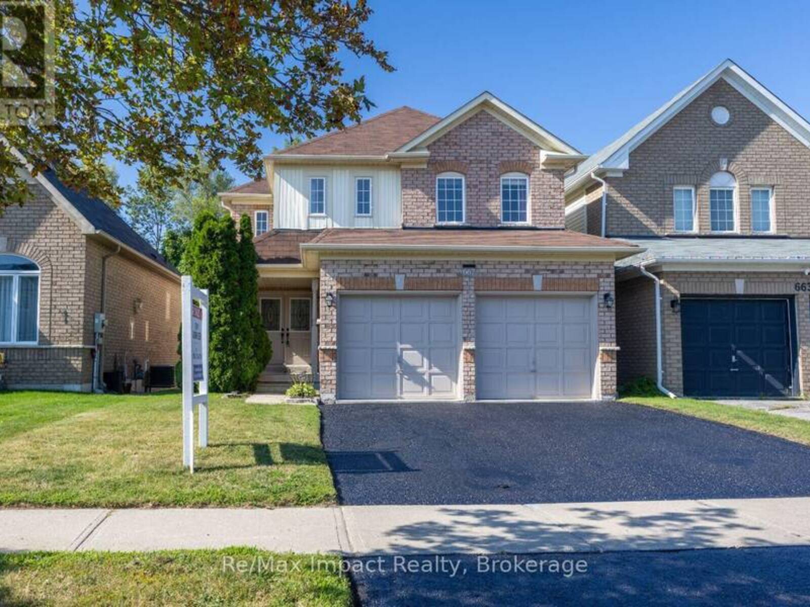 667 BRASSWINDS TRAIL, Oshawa, Ontario L1K 2Z2