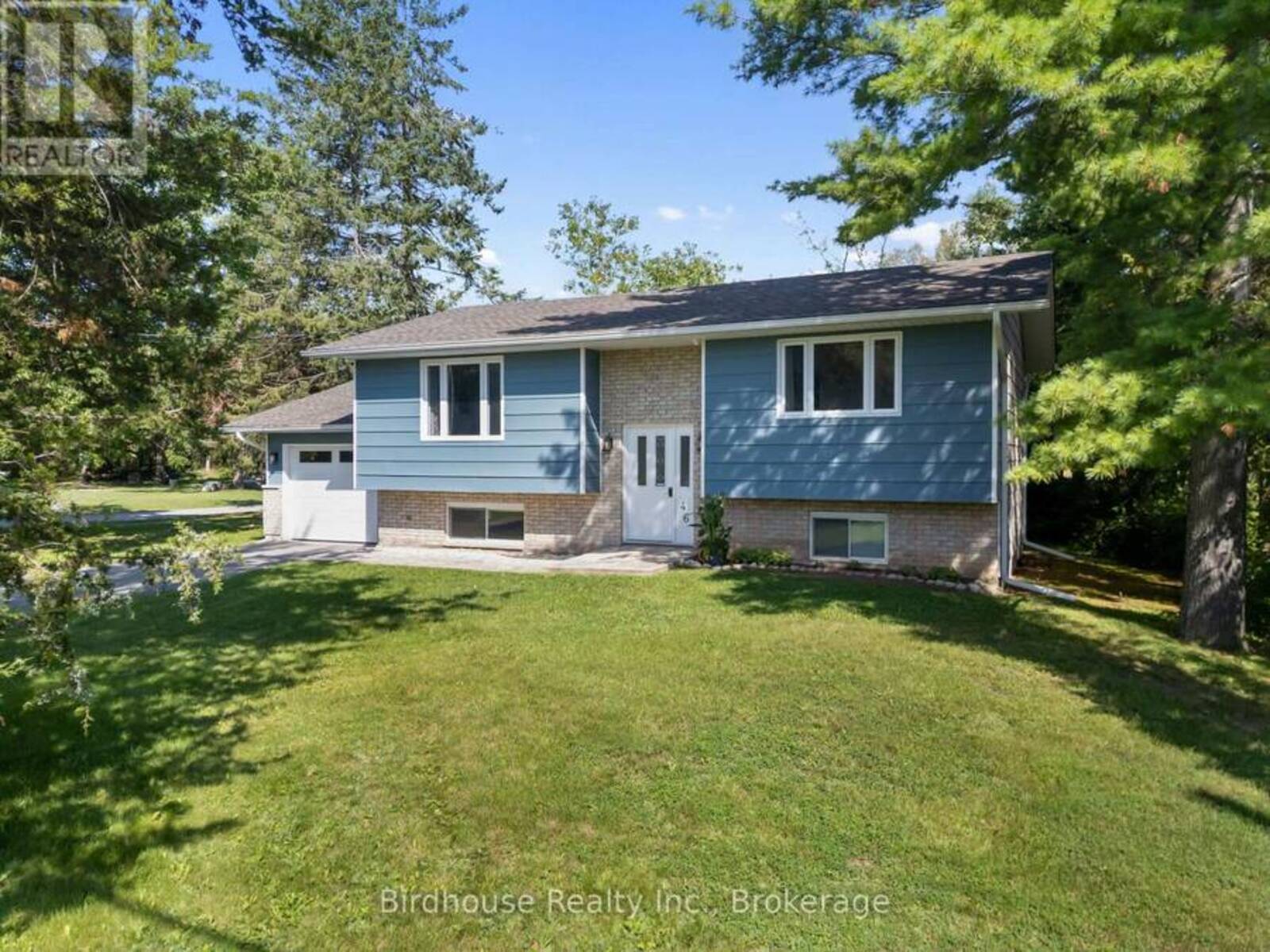 46 RIVERSIDE DRIVE, Bobcaygeon, Ontario K0M 1A0