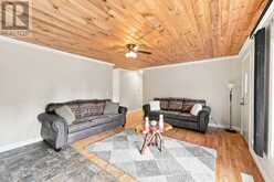 1695 HORSESHOE LAKE ROAD | Minden Hills Ontario | Slide Image Six