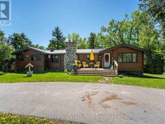 1982 COUNTY RD 8 Bobcaygeon Ontario, K0M 1A0
