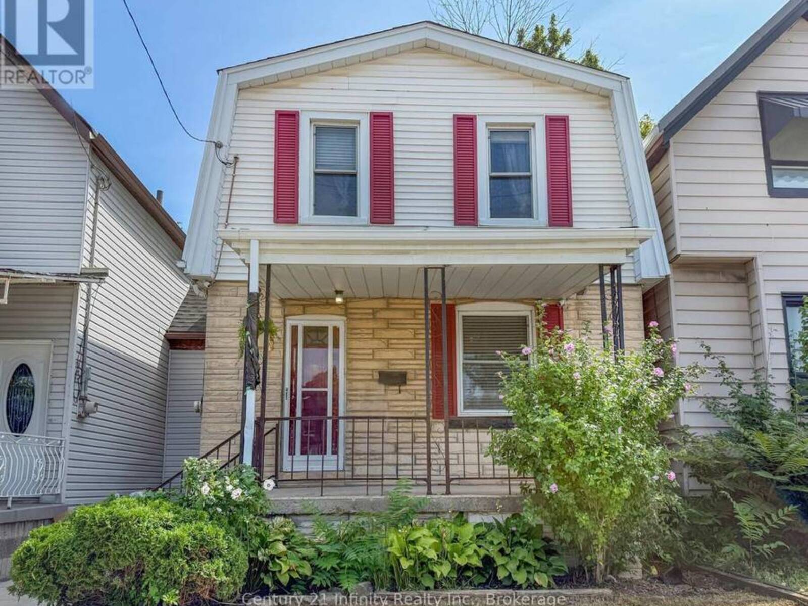 128 BIRCH AVENUE, Hamilton, Ontario L8L 6H7