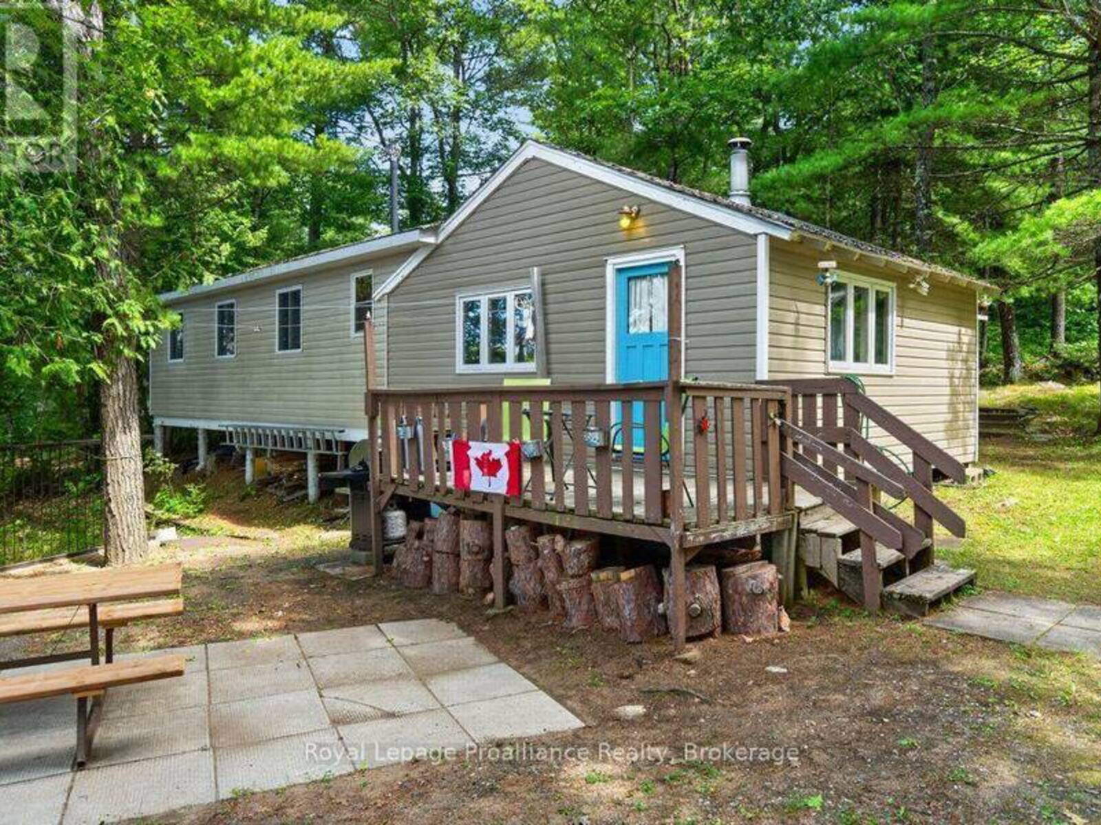 1138 HELEN LANE, Central Frontenac, Ontario K0H 2E0