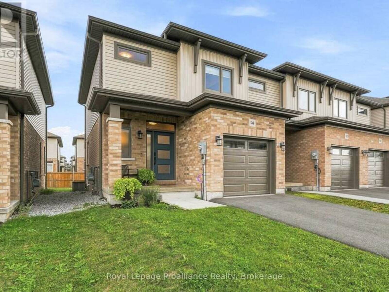 14 OTONABEE STREET, Belleville, Ontario K8N 0T3