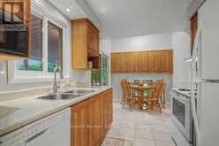 41 PANTER CRESCENT | Ajax Ontario | Slide Image Nine