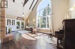 100 PINEWOOD BOULEVARD | Kawartha Lakes Ontario | Slide Image Nine