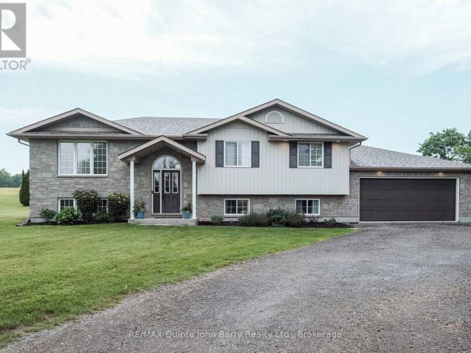 16566 HIGHWAY 2, Quinte West, Ontario K8V 5P7