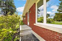 894 COUNTY RD 41 ROAD | Greater Napanee Ontario | Slide Image Three