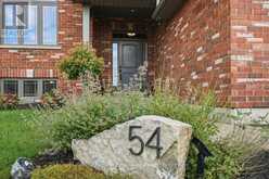 54 CAVENDISH DRIVE | Belleville Ontario | Slide Image Four