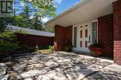32 FOREST DRIVE | Kawartha Lakes Ontario | Slide Image Three