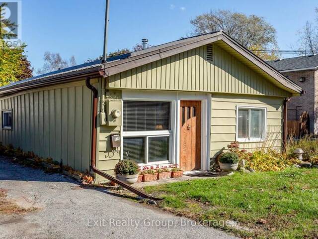 127 LEOPOLD STREET Quinte West Ontario, K8V 2K5 - 2 Bedrooms Home For Sale
