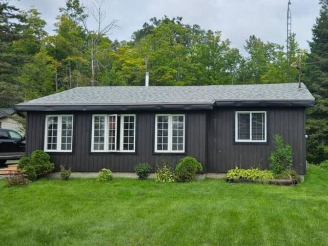 132 PEEPYHORN ROAD SW Marmora Ontario, K0K 2M0 - 2 Bedrooms Home For Sale