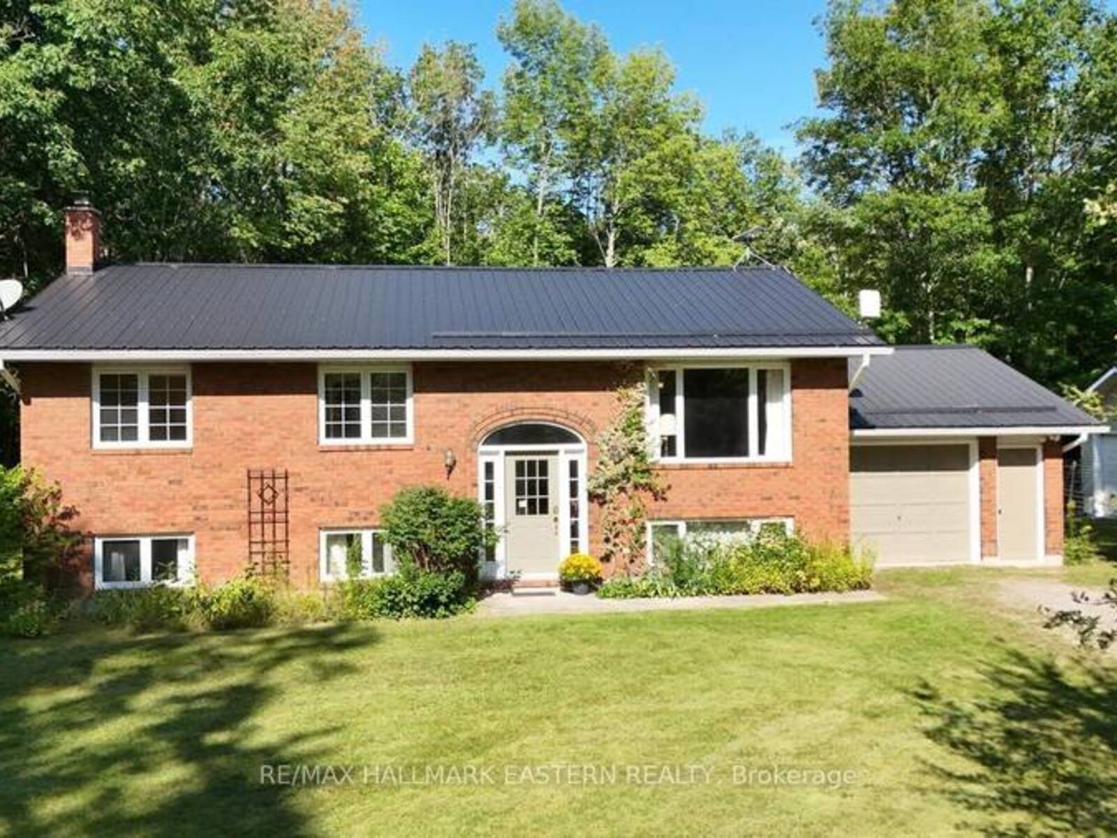 965 CROWE RIVER ROAD, Marmora, Ontario K0K 2M0