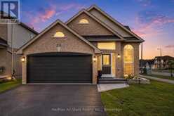 29 GUNSOLUS ROAD | Lindsay Ontario | Slide Image One
