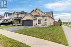 29 GUNSOLUS ROAD | Lindsay Ontario | Slide Image Two