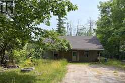 2 OAKWOOD DRIVE | Fenelon Falls Ontario | Slide Image One