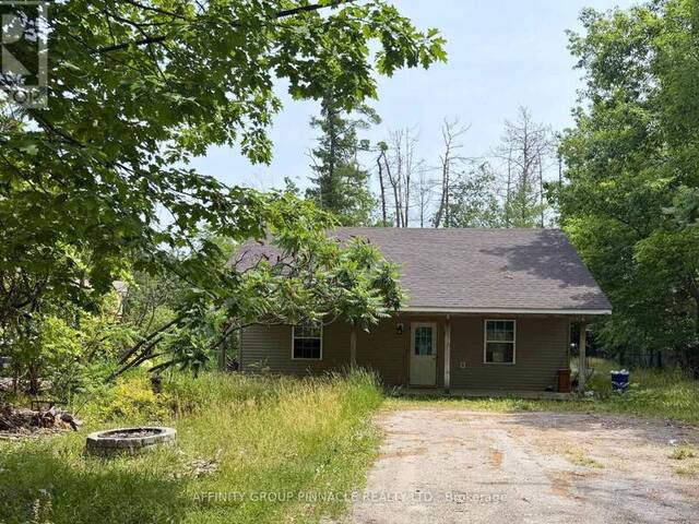 2 OAKWOOD DRIVE Fenelon Falls Ontario, K0M 1N0 - 3 Bedrooms Home For Sale